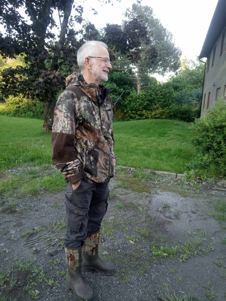 Prøveleder Per Jacobsen ønsket velkommen til deltakere, sporleggere og dommere. Han og prøvekomiteen høstet ros av vår alle steds nærværendeleder, Geir Uno Dreng.