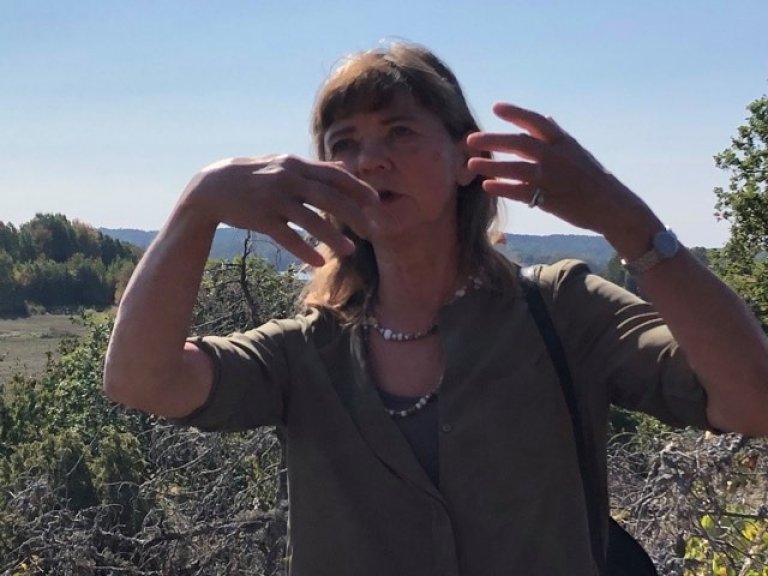 En meget engasjert Wenche Hellum fra Kaupangprosjektet