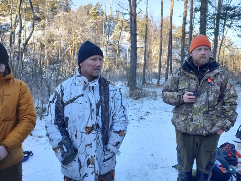 To av hundeførerne som velvillig stiller opp for oss. Vi er evig takknemlige for det.