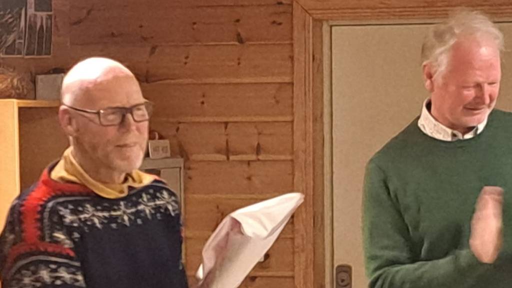 Tom Hansen er utnevnt til æresmedlem i FJFF. Foto: Frogn Idrettsråd.
