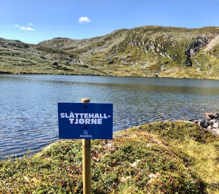 Slattehalltjernet.jpg