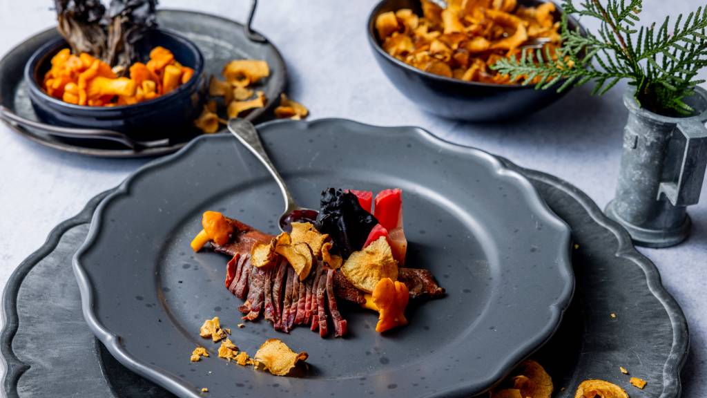 Grevling er ikke hverdagskost, men hos Markus Nagele er den en av hans mange delikatesser når det arrangeres viltaften i restauranten, Majorens Krog og Stue. 