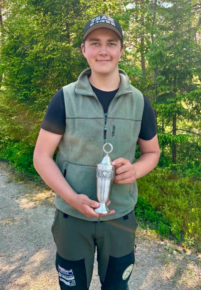 RM. Beste Junior (D1/D2) Kristian Øiestad Hesleskaug. Eidsberg OJFF 152p.